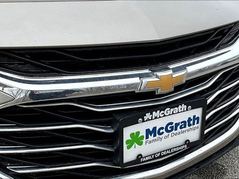 Used 2024 Chevrolet Malibu LT FWD image 32