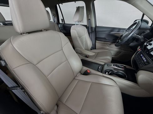 Certified 2022 Honda Pilot Special Edition image 36