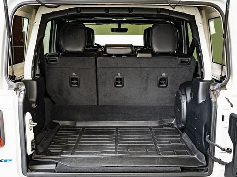 Used 2021 Jeep Wrangler Unlimited Sahara image 20