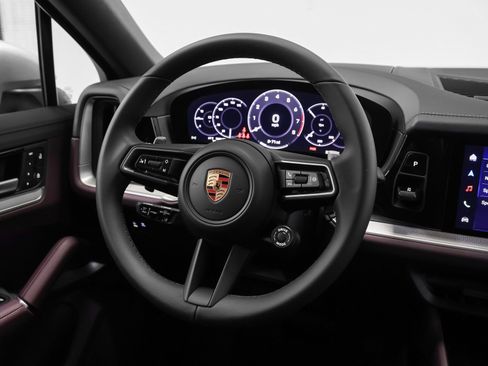 New 2026 Porsche Cayenne Coupe image 34