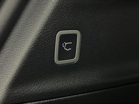 New 2026 Chrysler Pacifica Select image 39