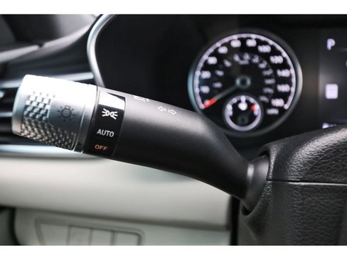 Used 2026 Genesis G70 2.5T RWD image 19