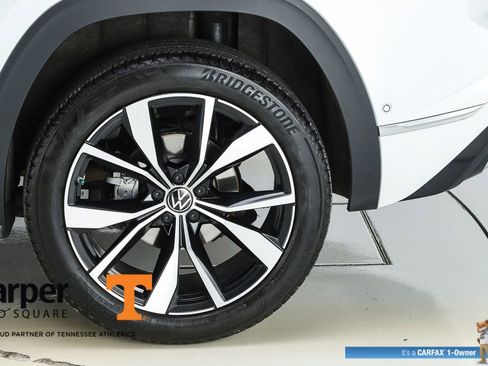 Used 2025 Volkswagen Atlas Cross Sport SEL Premium R-Line AWD/4WD image 6