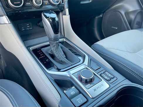Used 2024 Subaru Forester Limited image 17