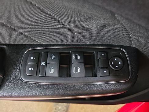 Used 2016 Dodge Charger SXT w/ Navigation & Travel Group AWD/4WD image 27