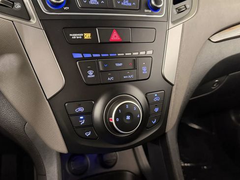 Used 2017 Hyundai Santa Fe Sport AWD/4WD image 19