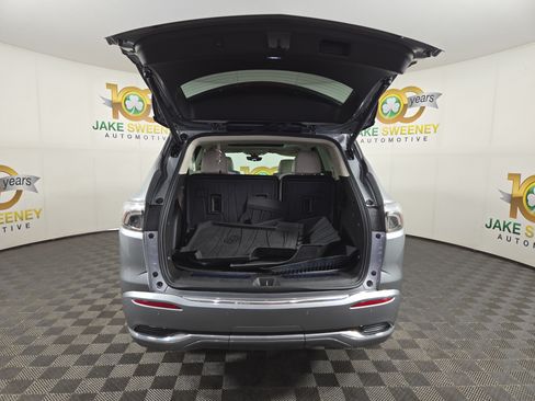 Certified 2023 Buick Enclave Avenir w/ Avenir Technology Package AWD/4WD image 38