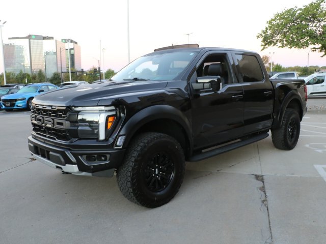 Used 2025 Ford F150 Raptor AWD/4WD image 3
