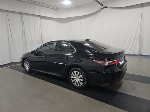 Used 2023 Toyota Camry LE w/ Audio Upgrade Package FWD image 4