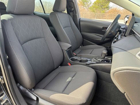 Used 2023 Toyota Corolla LE image 26