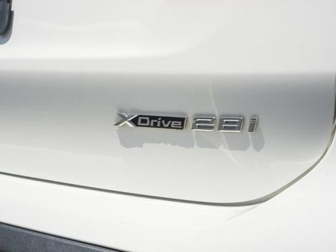 Used 2021 BMW X1 xDrive28i w/ Convenience Package AWD/4WD image 8