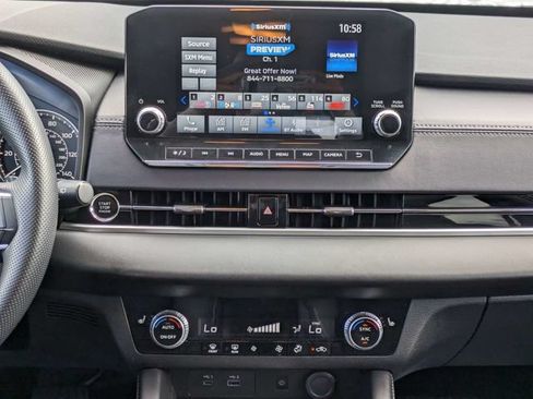 Used 2024 Mitsubishi Outlander SE FWD image 18