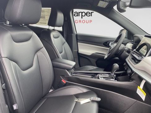 New 2026 Jeep Compass Limited AWD/4WD image 11