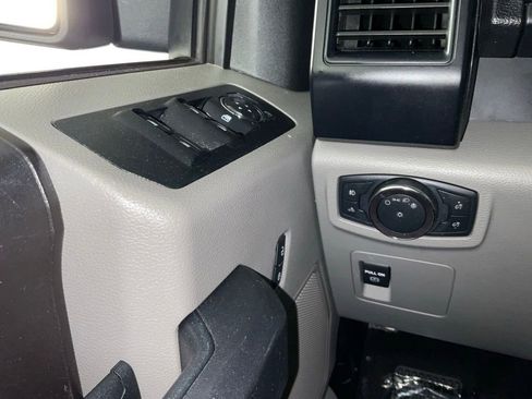 Certified 2019 Ford F150 XL w/ Equipment Group 101A Mid AWD/4WD image 21