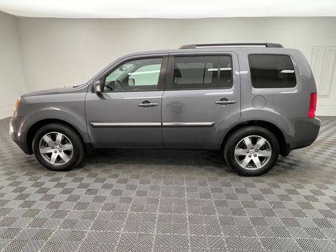 Used 2015 Honda Pilot Touring image 14