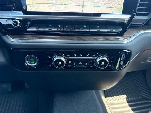 Used 2023 GMC Sierra 1500 Elevation AWD/4WD image 23