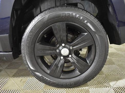 Used 2017 Jeep Patriot Latitude image 29