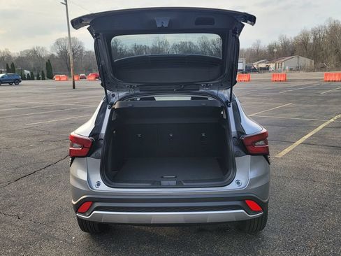 New 2026 Chevrolet Trax LT FWD image 11