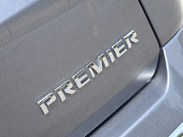 Used 2021 Chevrolet Traverse Premier FWD image 11