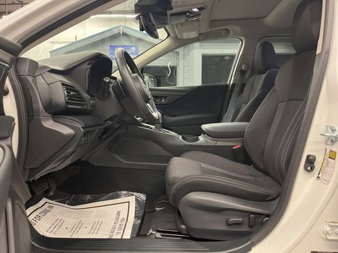 Certified 2025 Subaru Outback Premium w/ Popular Package #1A image 11