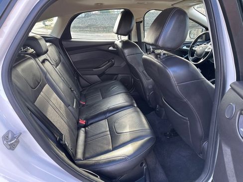 Used 2014 Ford Focus Titanium image 14