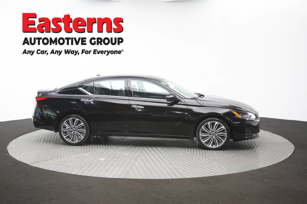 Used 2023 Nissan Altima 2.5 SL AWD/4WD image 48