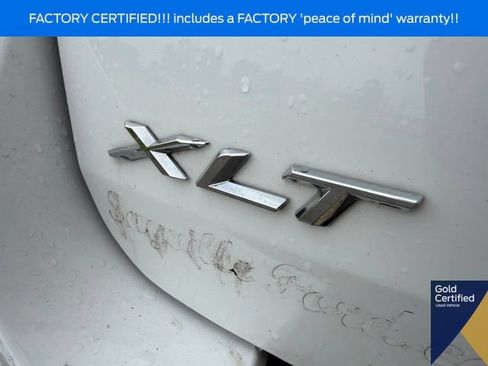 Used 2023 Ford Explorer XLT w/ Equipment Group 202A AWD/4WD image 12