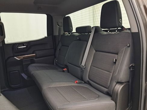 Used 2019 Chevrolet Silverado 1500 RST image 27