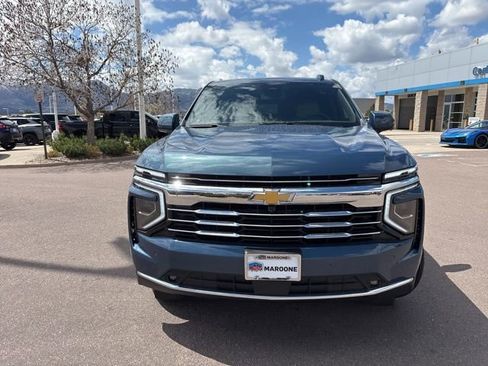 New 2026 Chevrolet Suburban LT w/ Comfort Package AWD/4WD image 2