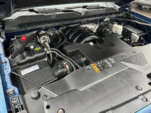 Used 2017 Chevrolet Silverado 1500 LT w/ All Star Edition image 35