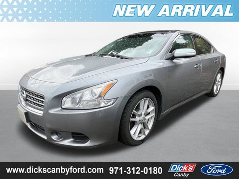 Used 2009 Nissan Maxima 3.5 SV w/ Premium Pkg image 3