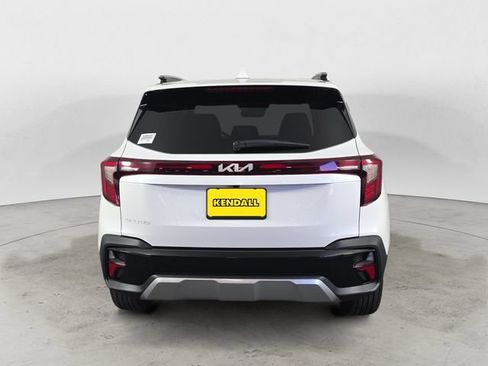Used 2025 Kia Seltos S FWD image 6