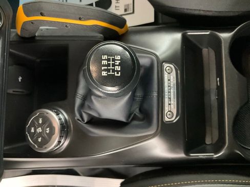 Used 2022 Ford Bronco Badlands image 21