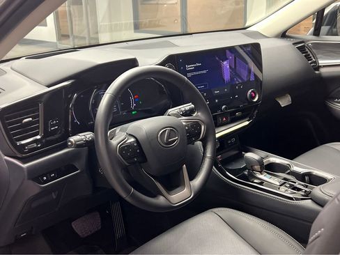Certified 2026 Lexus NX 350h AWD w/ Accessory Package (2T) image 39