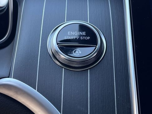 Used 2026 Mercedes-Benz GLC 300 4MATIC image 31