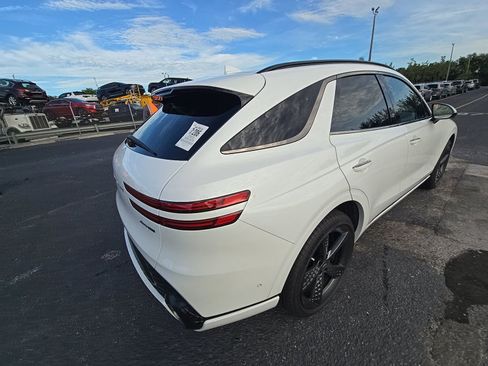 Used 2023 Genesis GV70 3.5T Sport w/ Sport Prestige Package AWD/4WD image 3
