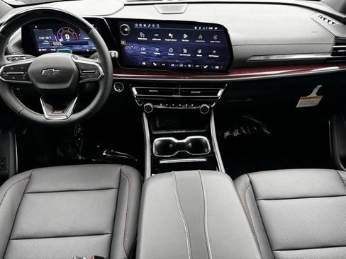 New 2026 Chevrolet Traverse Z71 w/ Enhanced Driving Package image 11