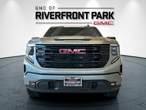 New 2026 GMC Sierra 1500 Elevation w/ X31 Off-Road Package AWD/4WD image 8
