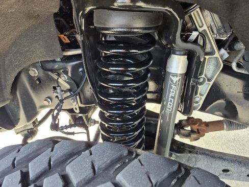 Certified 2024 Ford F250 Lariat w/ Lariat Ultimate Package image 5