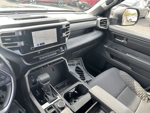 Used 2025 Toyota Tundra SR5 AWD/4WD image 22