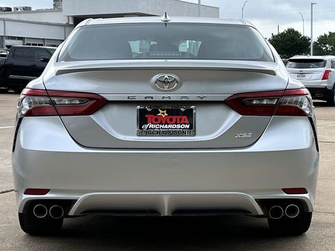 Used 2024 Toyota Camry XSE FWD image 5