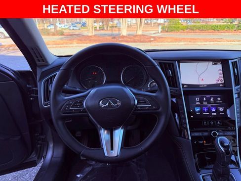 Used 2019 INFINITI Q50 Luxe w/ Essential Package (3.0T Luxe) image 10