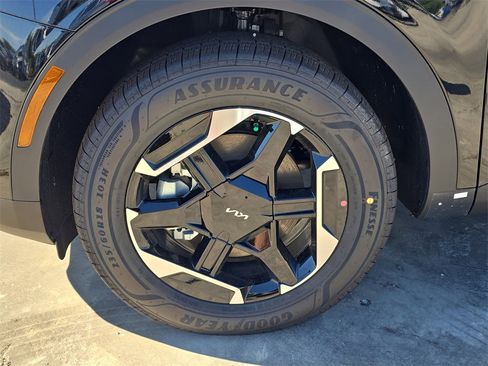 New 2026 Kia Sportage S image 35