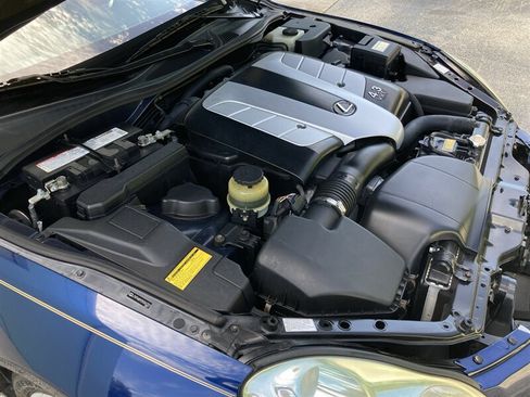 Used 2005 Lexus SC 430 Convertible RWD image 36