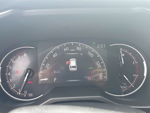 Used 2025 Toyota RAV4 XLE w/ Convenience Package FWD image 31