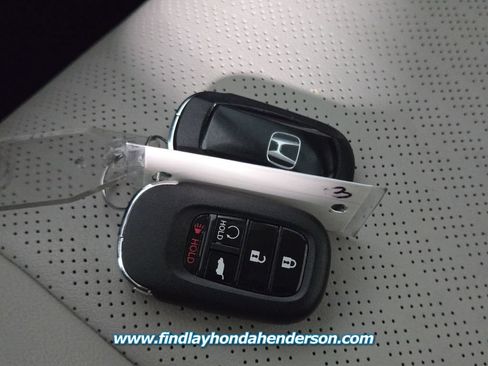 Certified 2024 Honda Civic EX-L image 31