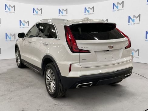 Used 2024 Cadillac XT4 Premium Luxury w/ Cold Weather Package image 3