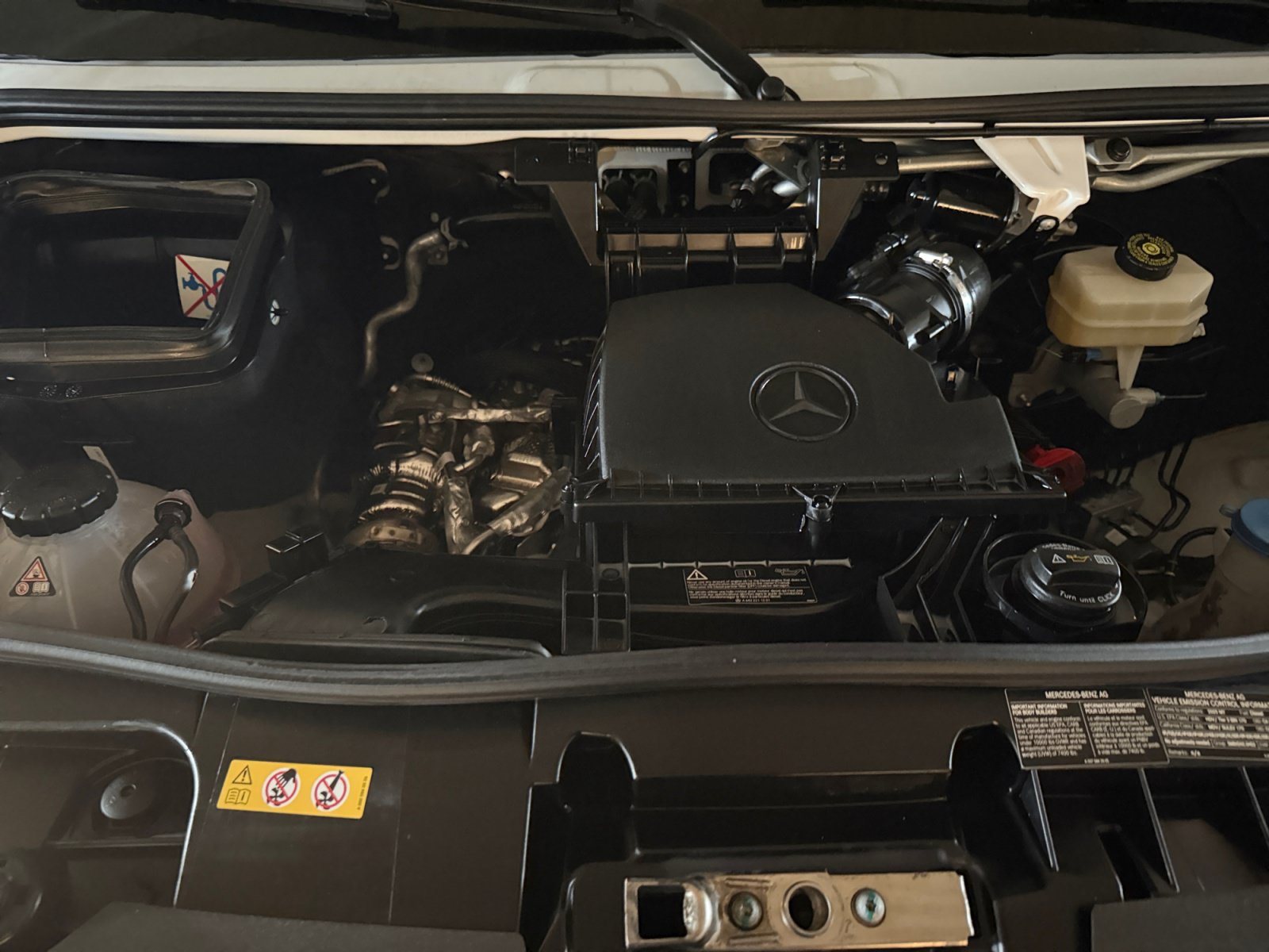 Used 2025 Mercedes-Benz Sprinter 2500 image 20