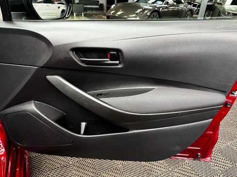 Used 2022 Toyota Corolla LE w/ Carpet Mat Package (TMS) image 56