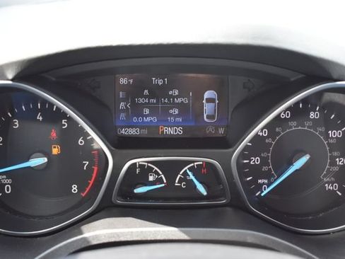 Used 2019 Ford Escape Titanium AWD/4WD image 22